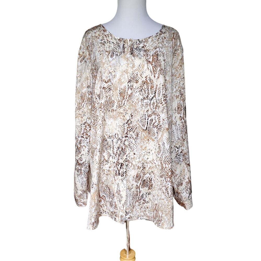 Chico's Sz 3 Animal Print Blouse Top Button Front Scoop Neck Chicos Sz XL 16